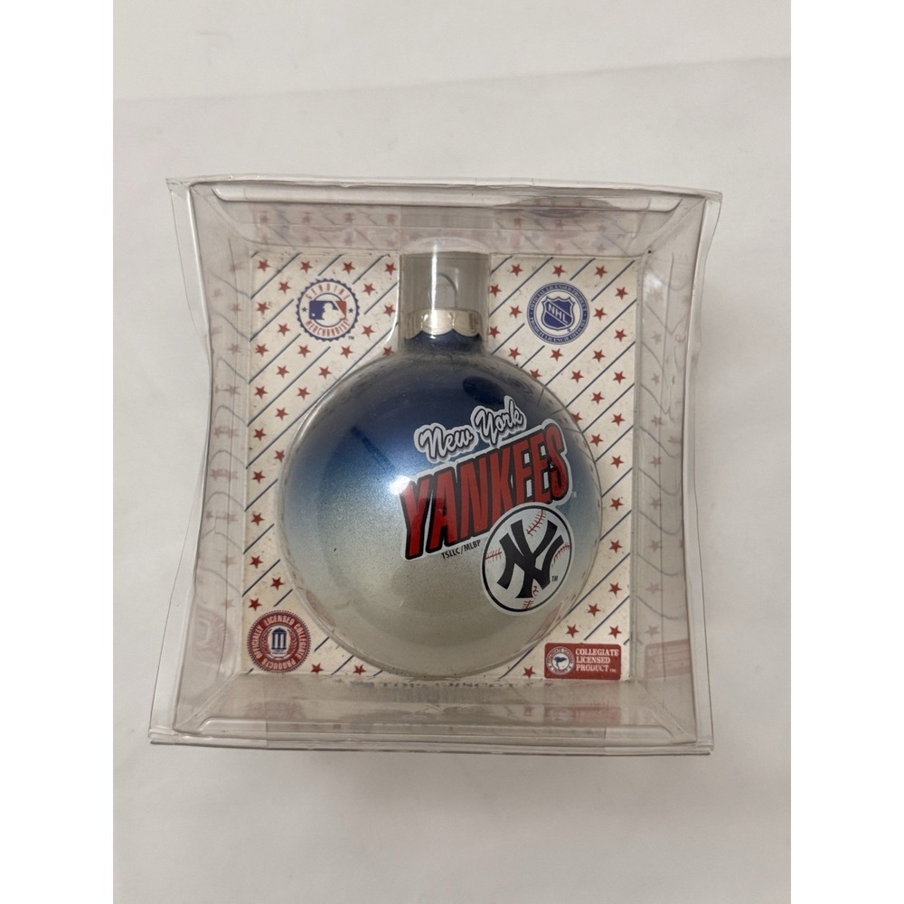 New York Yankees Christmas Ornament Sports Collectors Series Ombre Ball USA
